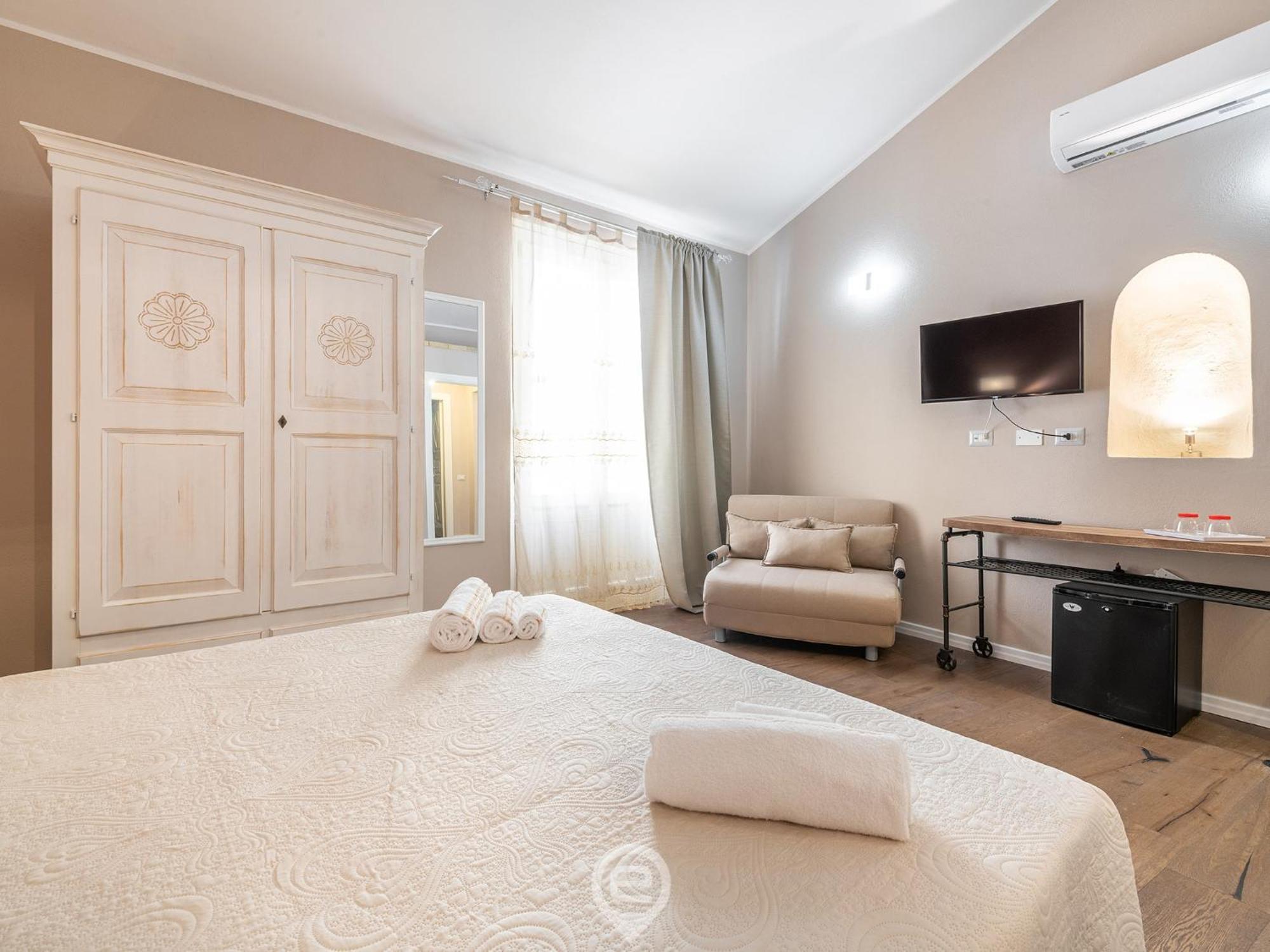 Promenade Boutique Rooms - City Centre Cagliari Zewnętrze zdjęcie