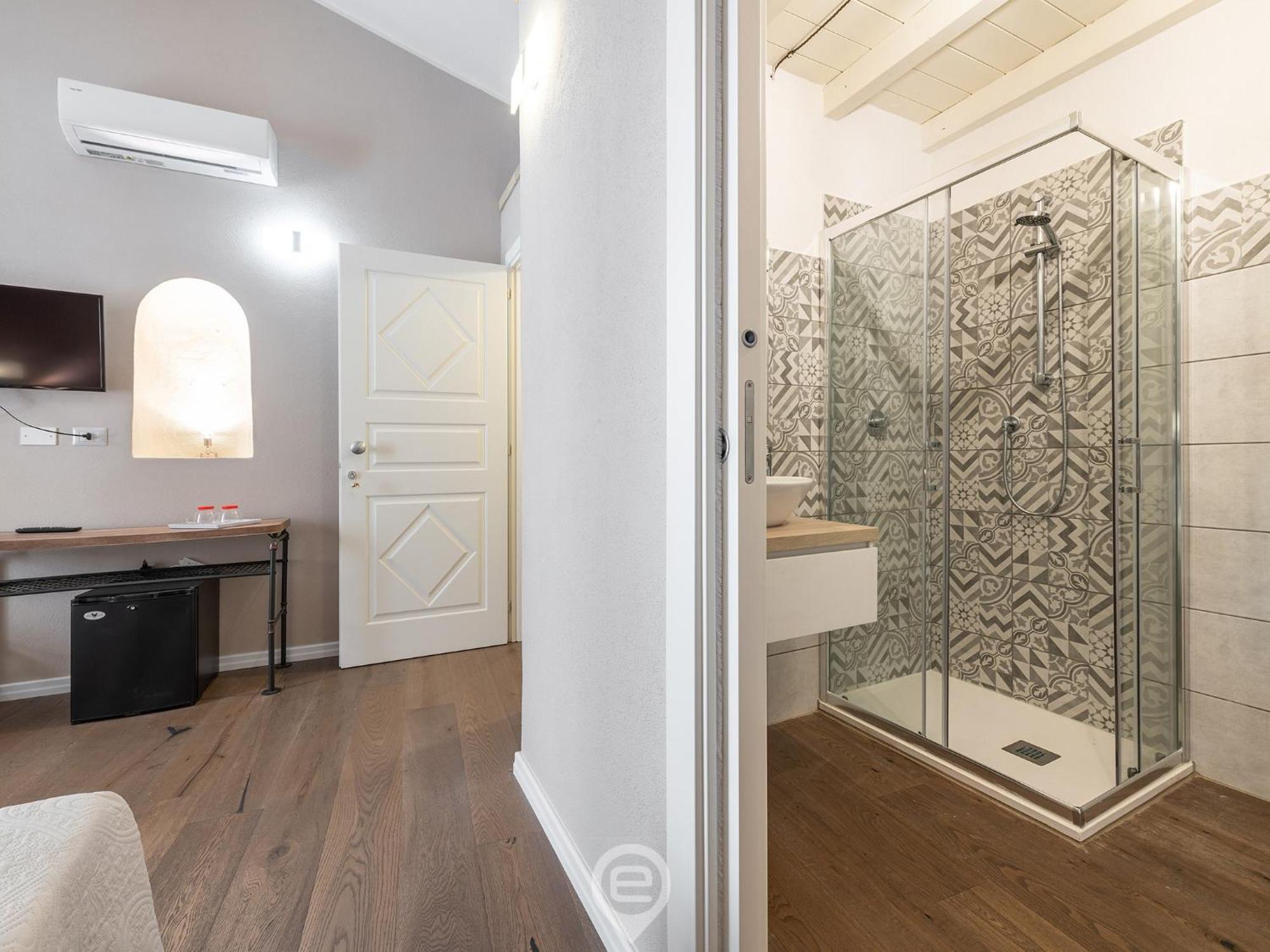 Promenade Boutique Rooms - City Centre Cagliari Zewnętrze zdjęcie