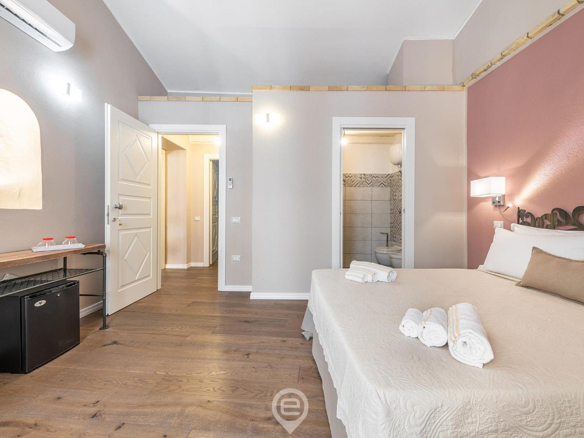 Promenade Boutique Rooms - City Centre Cagliari Zewnętrze zdjęcie